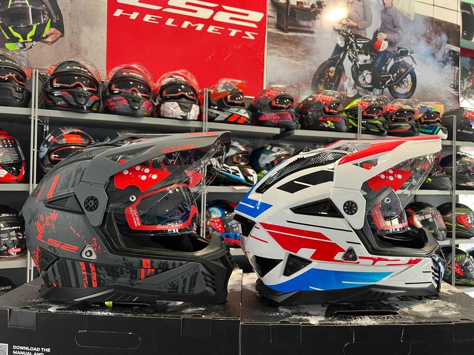 Capacete fechado / integral / estrada / moto LS2 FF320 Stream