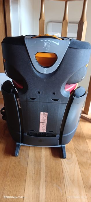 Cadeira Auto 2/3 Chicco com isofix