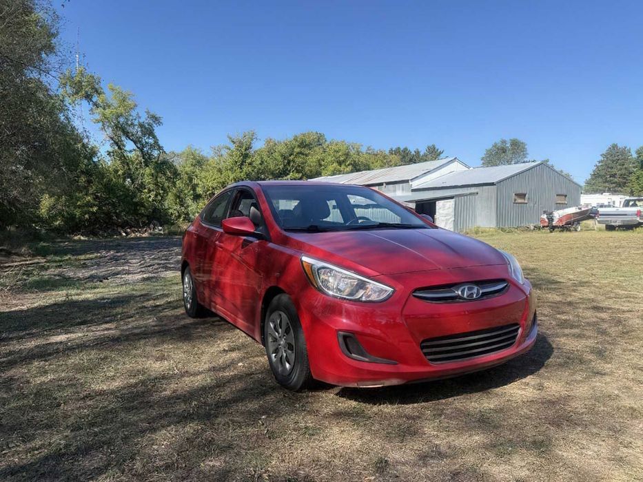Hyundai Accent      2015