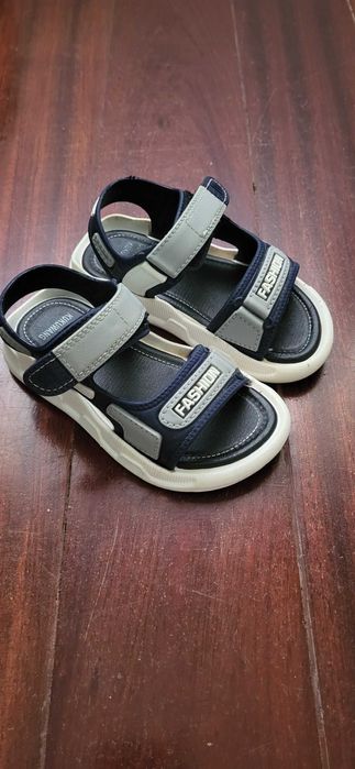 Sapatos de menino