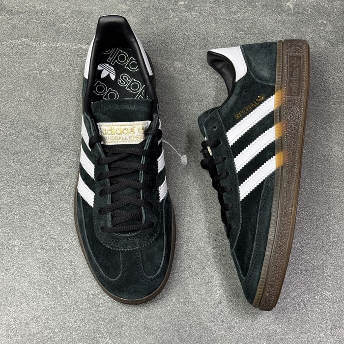 38.5р.ОРИГІНАЛ 100% Кросівки адідас спешл Adidas Spezial DB3021