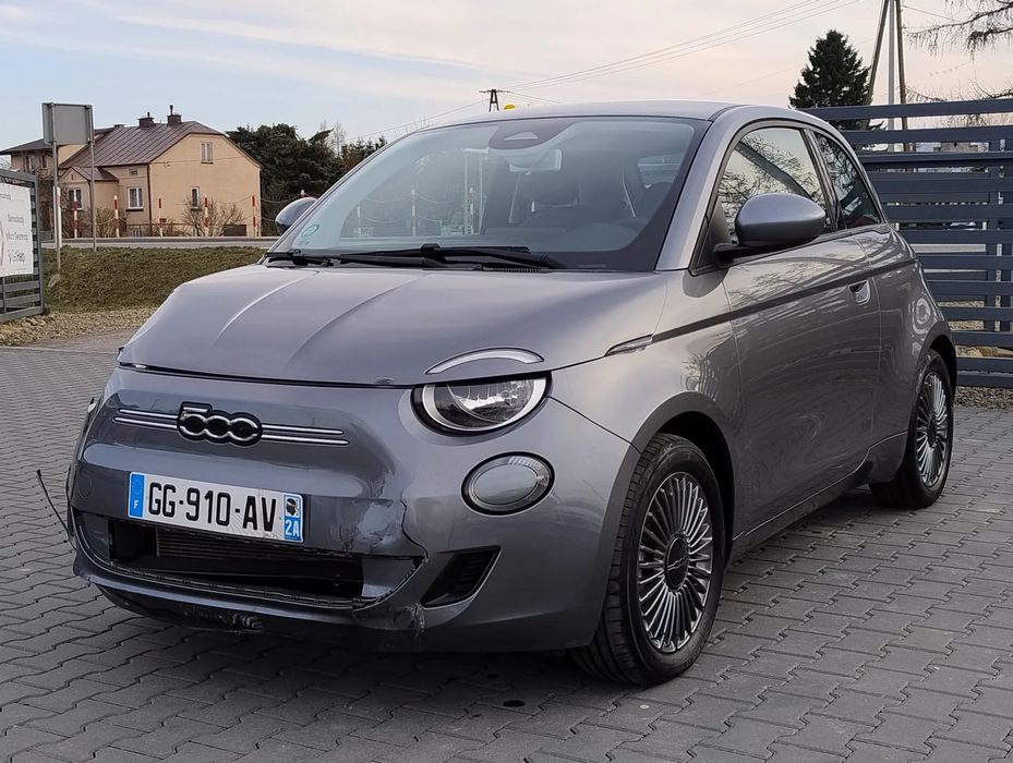 Fiat 500 Fiat 500e 2022r. JEŹDZI ! Elektryk ! Lekko uszkodzony !