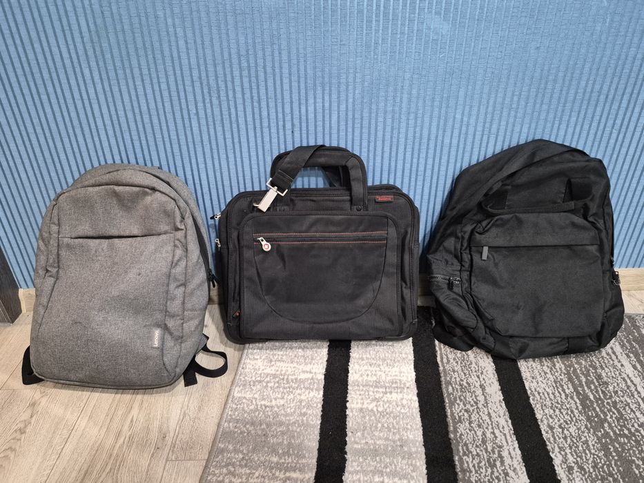Продам оптом 3 сумки для ноутбуков .
