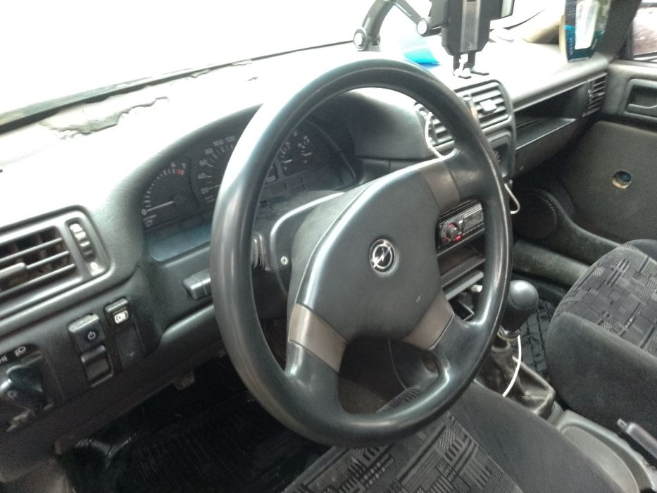 Опель вектра а с 20 ne