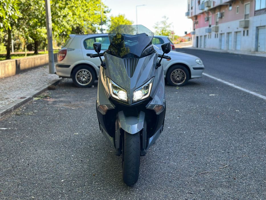 Yamaha Tmax 530 Luxmax 2016