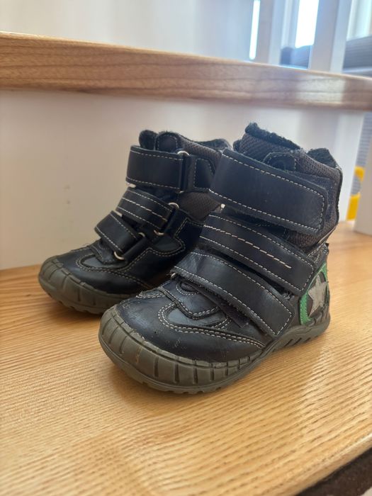Buty dziecięce zimowe