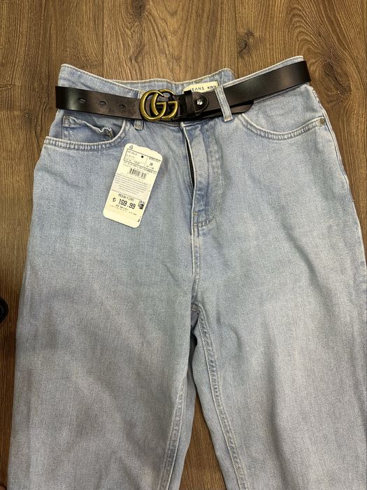 Продам джинси Mom