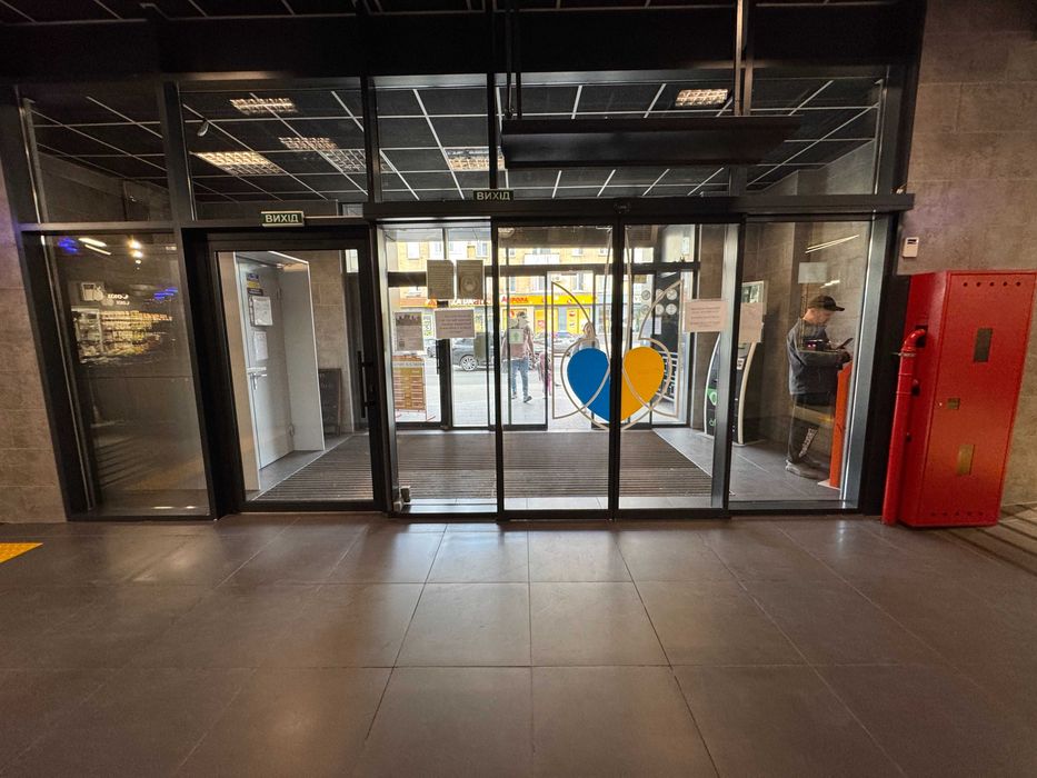 Приміщення вільного призначення в центрі по Шевченка навпроти Театру