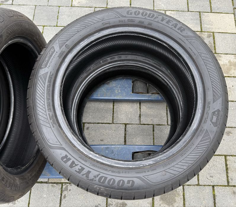 4 Opony letnie Goodyear EfficientGrip Performance 215/50R17 91V
