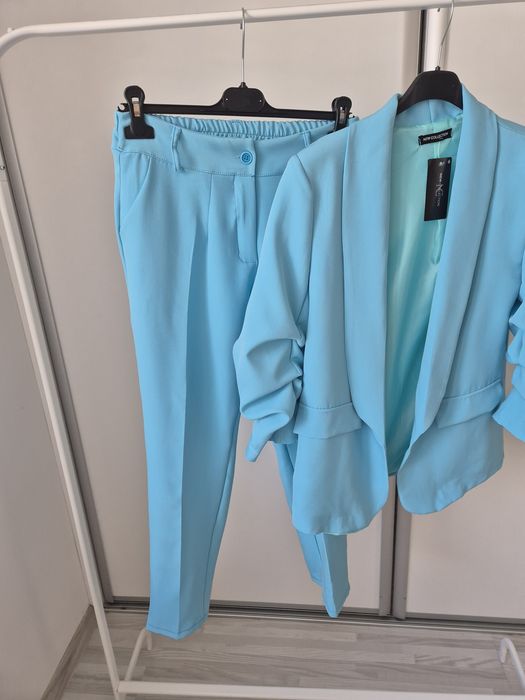 Garnitur damski niebieski elegancki S na komunię