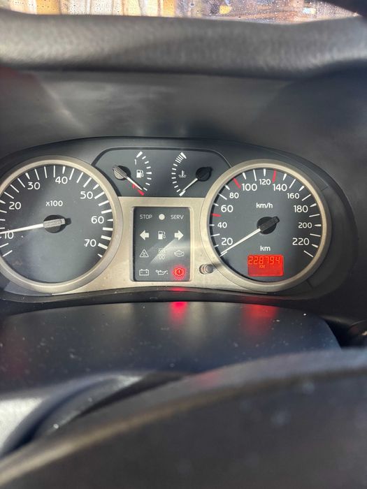 Renault Clio 1.2 Privilege – Económico, Fiável e Pronto a Andar!