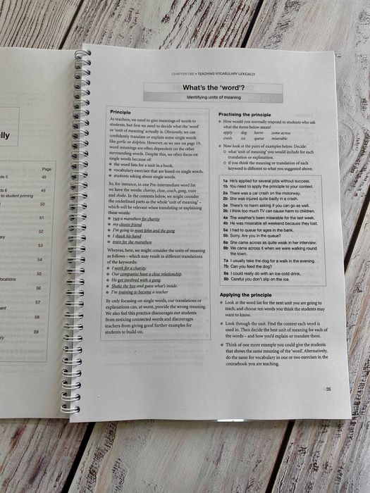 Книга Teaching Lexically