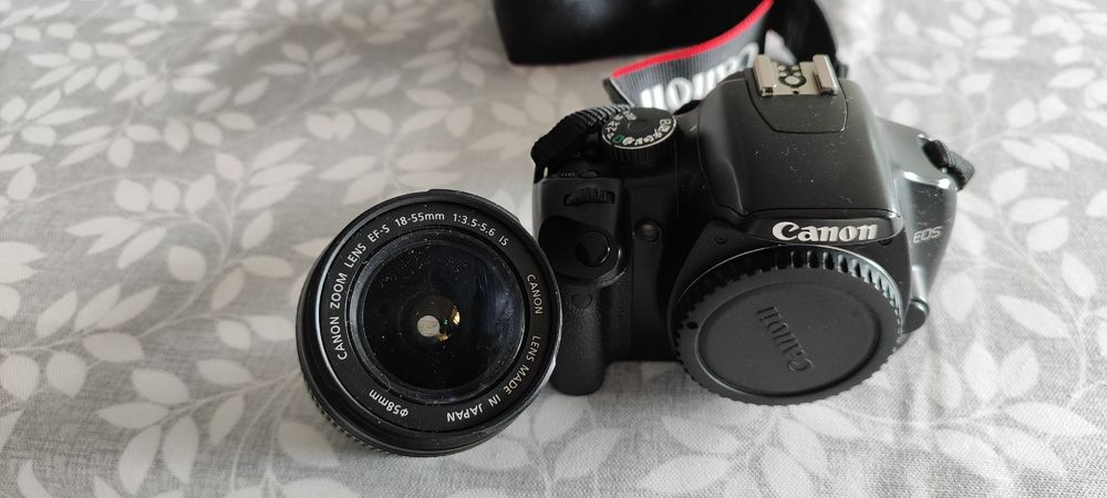 Máquina Canon EOS 450D