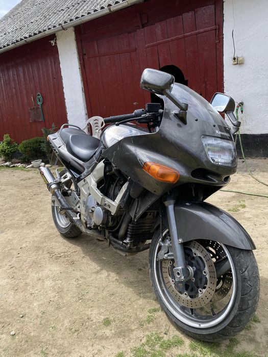 Kawasaki zzr 600