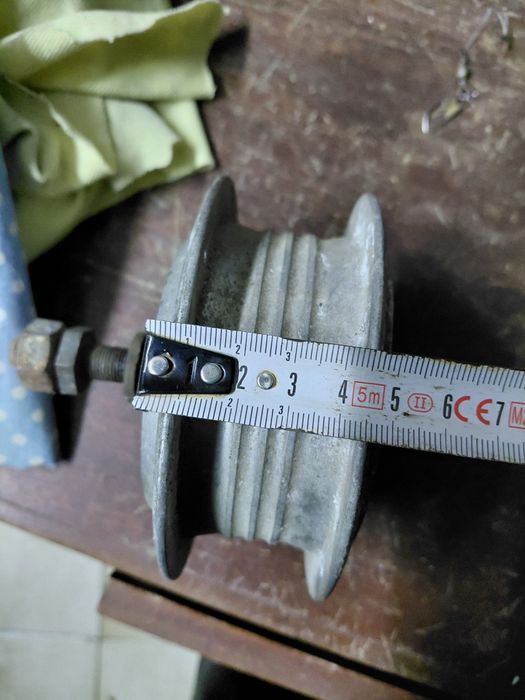Cubo de motorizada antiga 50cc no estado real que se encontra 15€