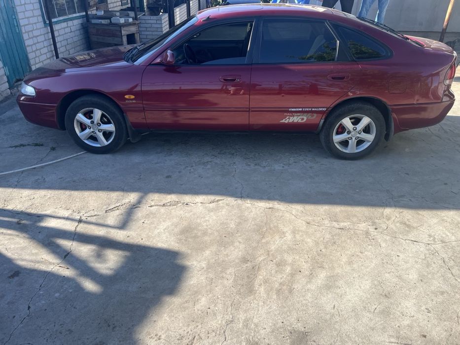 Продам мазду 626 2.0 4WD