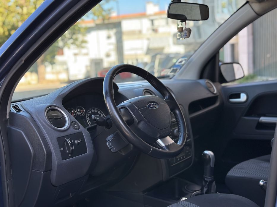 Ford Fusion 1.4 tdci