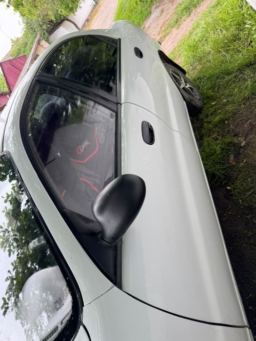 Daewoo lanos 2005