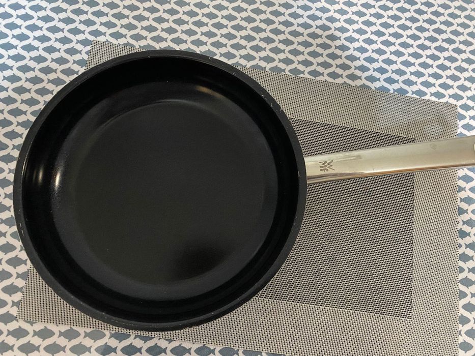 Сковорода WMF, 24 см