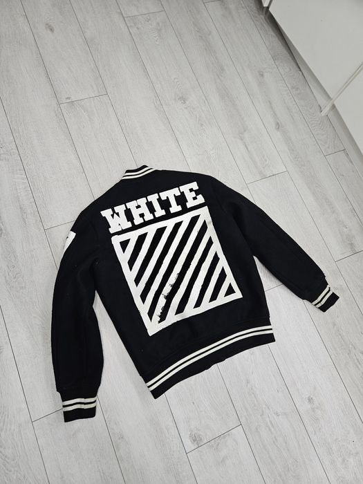 Off White kurtka bomberka