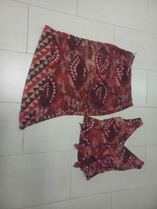 Conjunto Saia e Blusa em organza