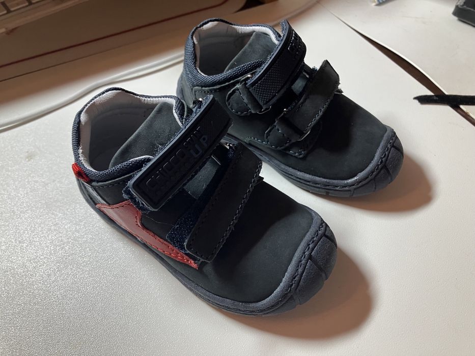 Sapatos chicco 20 menino