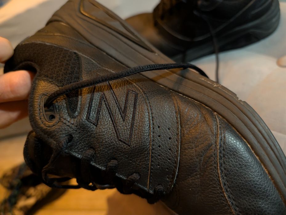 Buty damskie skórzane New balance 928v2