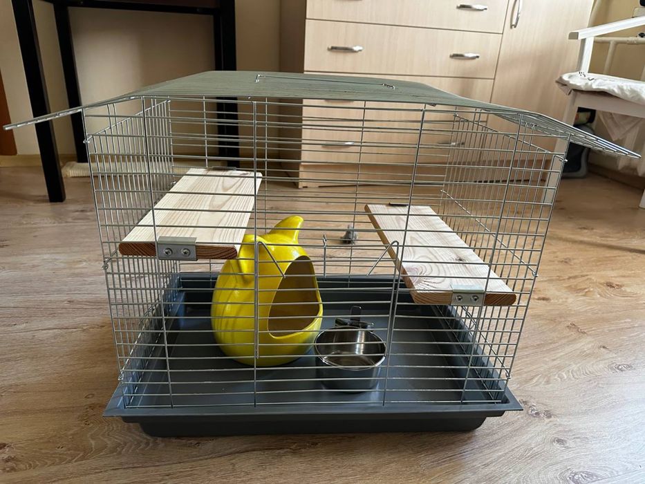Клітка, ванночка та годівниця