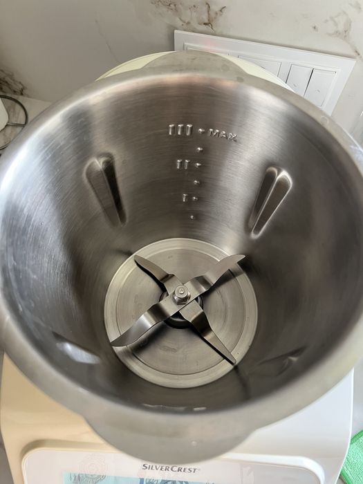Robô de Cozinha Monsieur Cuisine Connect