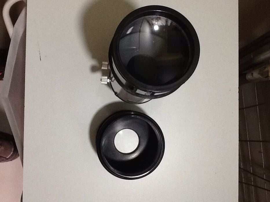 Telescópio com lente, bolsa e acessórios, tripé