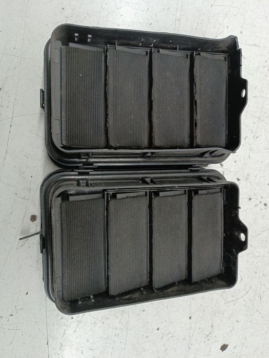 Painel de Ventilação da Carroceria - BMW 1 (E87) | 03 - 13