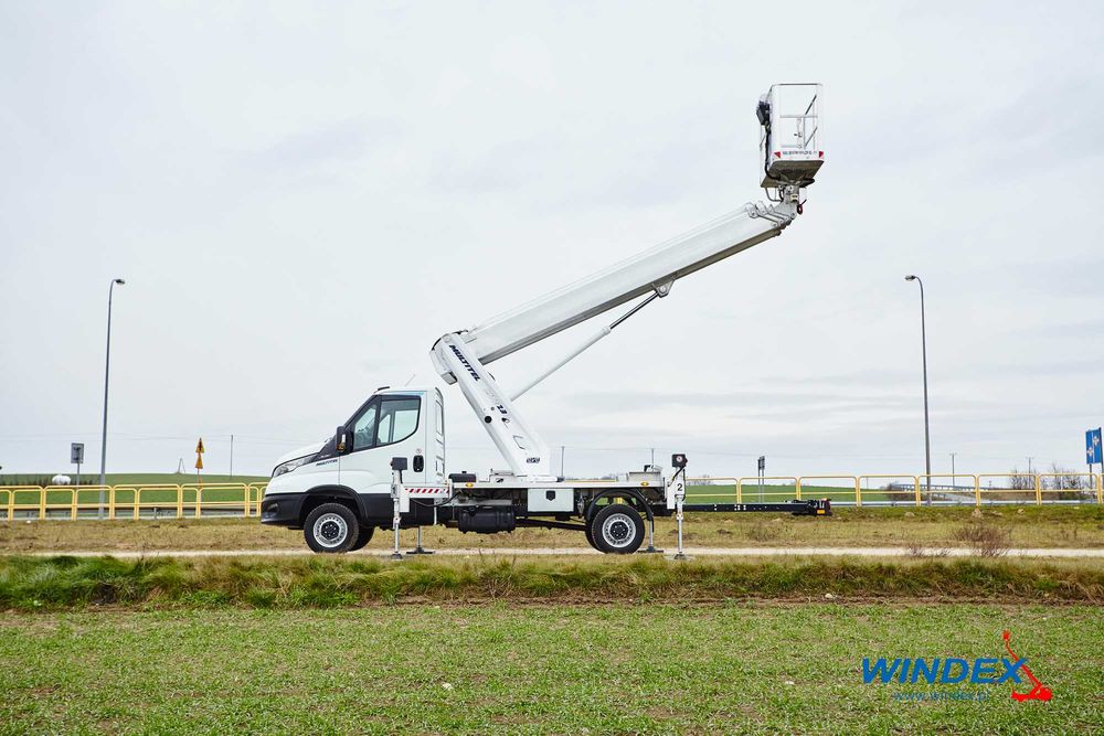 Podnośnik koszowy zwyżka podest - Multitel MTE 230 EX Iveco Mercedes