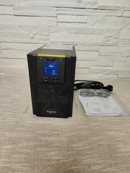 Profesjonalny Zasilacz  awaryjny UPS Schneider SRVS 1000VA 230V