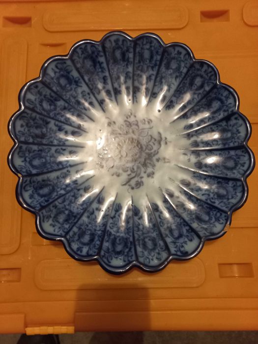 Blue decorative plate64861181907970120