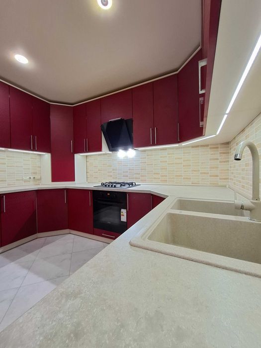 Продаж 3-х кімнатної квартири в елітному ЖК Придеснянський