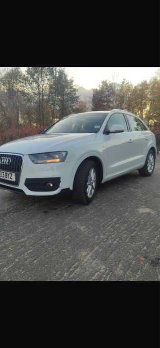Продам Audi Q3.