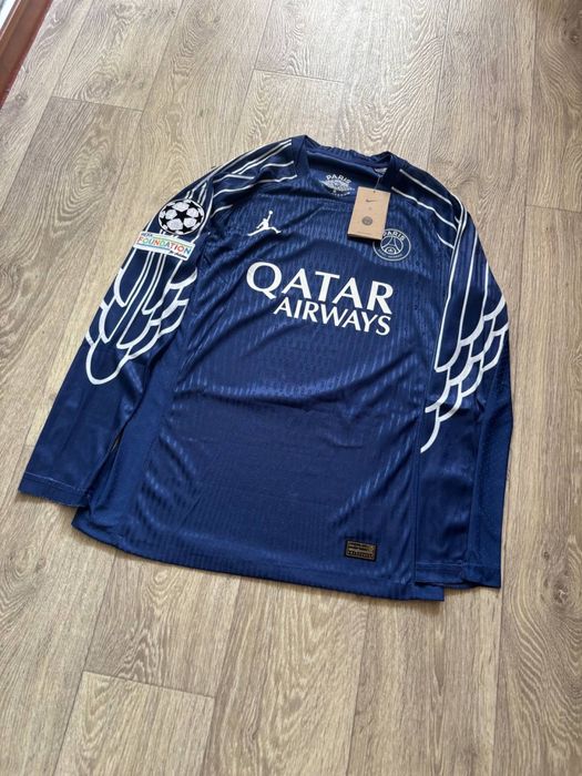 Футбольна форма ПСЖ сезону 24-25/ Футбольное джерси PSG 2024-2025