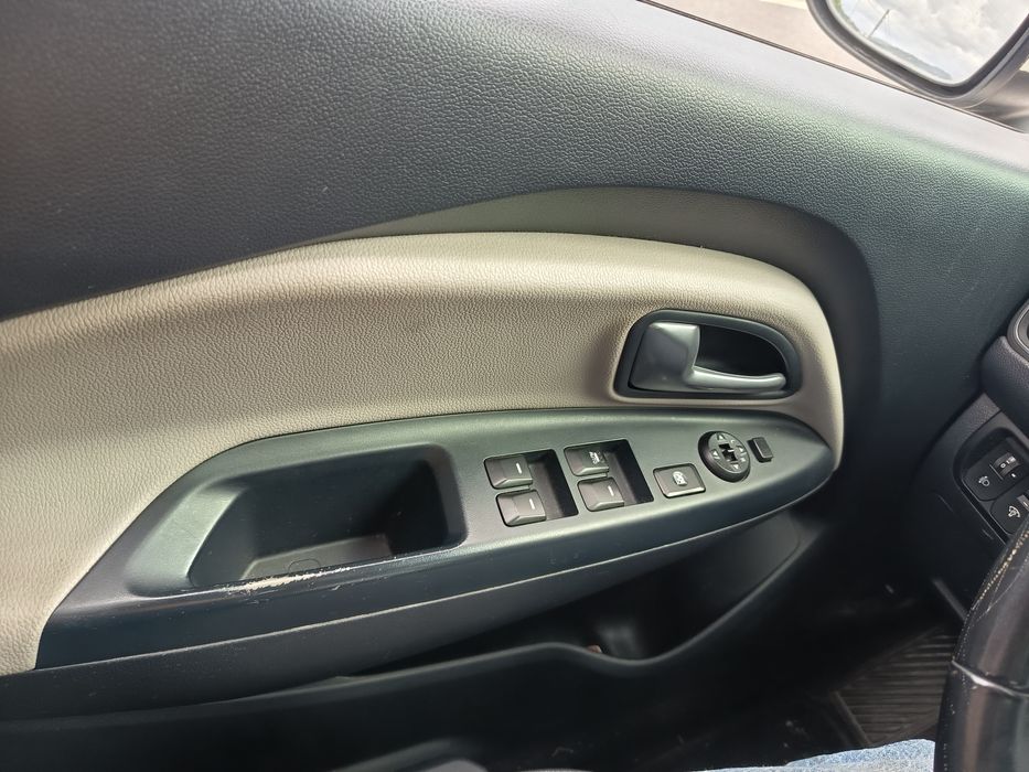 Kia rio gasolina 2016