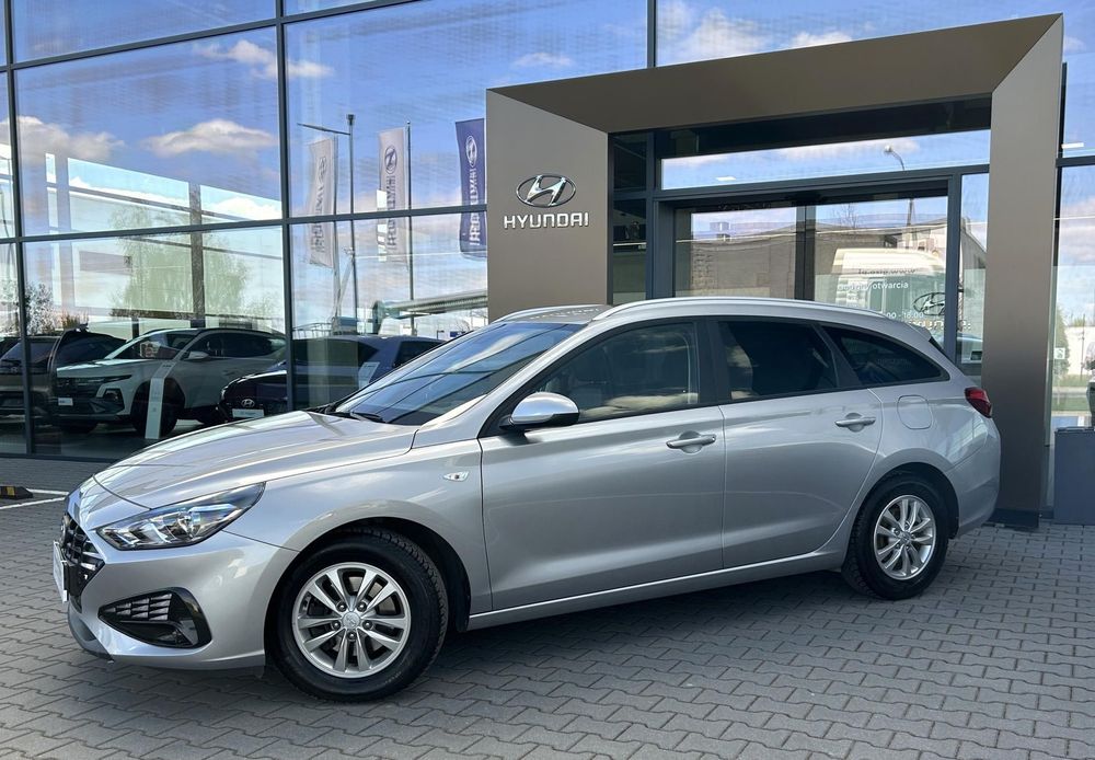 Hyundai I30 Gwarancja | Manual | Czujniki parkowania | FV23% | Pakiet DESIGN