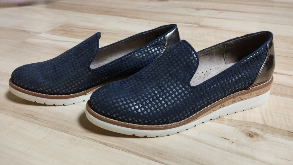 Buty damskie r. 39 Nowe, skórzane