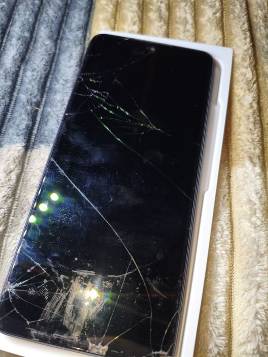 Продам телефон текно спарк 10 про