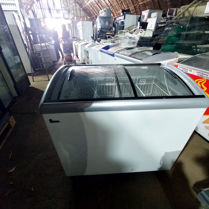 Продаж Ларі  Морозильні 300 л