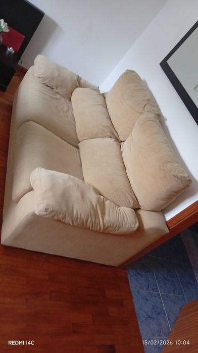 Sofá de 2 lugares