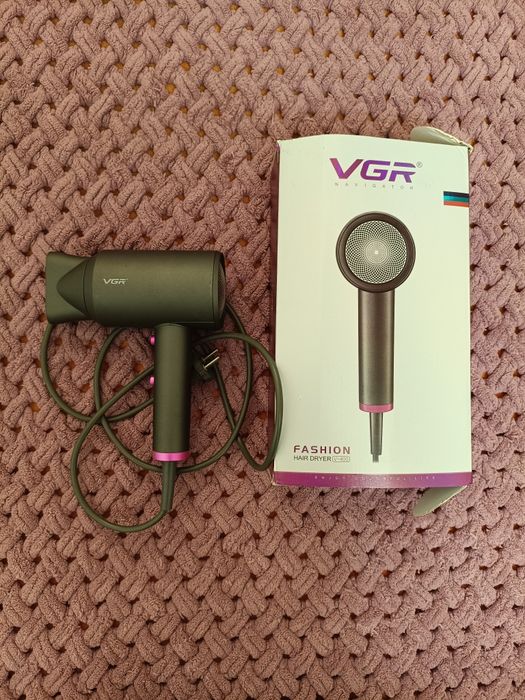 Фен для волосся VGR V-400 1600-2000 Вт