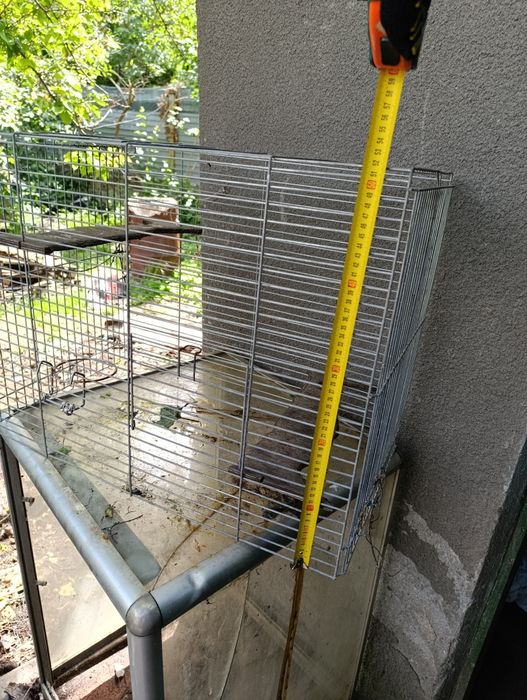 Клетки металлические