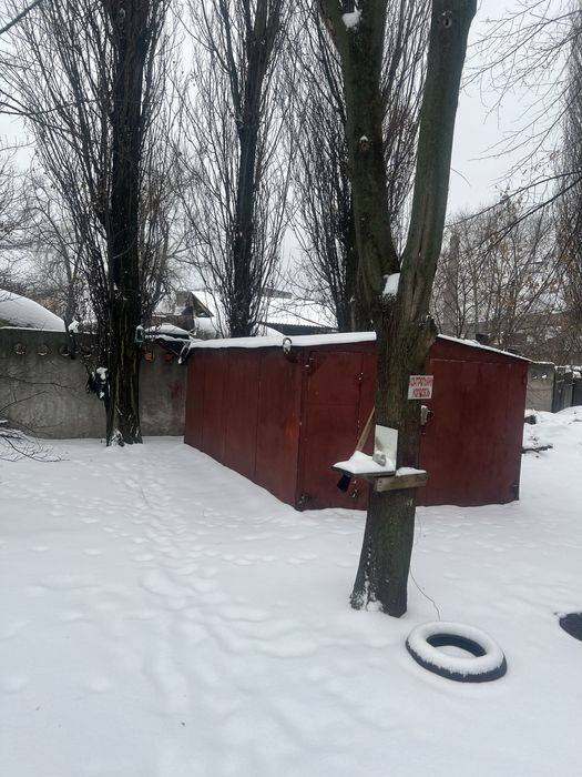 Гараж недорого в хорошому стани