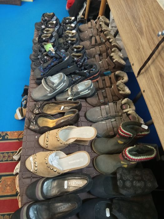 Nowe buty damskie dziecięce