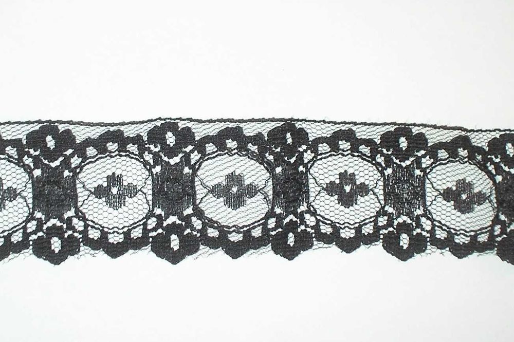 продается кружевная лента