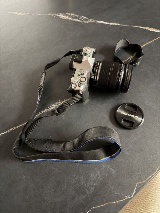 Olympus O-MD E-M5 Mark II, lente 12-40mm 1:2.8 PRO