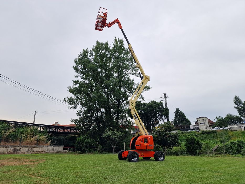 Plataforma elevatória jlg 18 m